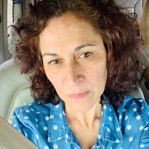 Meet your Posher, Debera